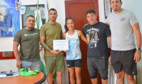 Reconocieron A Delfina Molina La Joven Atleta Rodriguense Que Brill