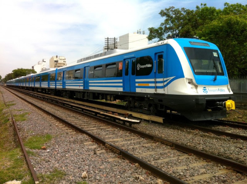 El tren Sarmiento reanudó su servicio tras casos sospechosos de coronavirus en dos guardas