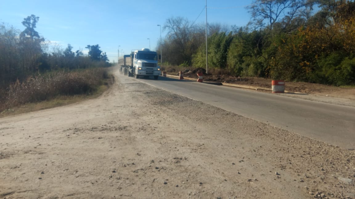 Riesgo vial por ausencia de banderilleros en el Puente Irigoyen