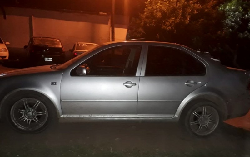 Encontraron en Rodríguez un auto con pedido de captura vigente