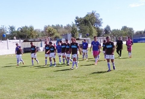 Tocó fondo: El Marrón perdió el invicto de local y lleva siete partidos sin ganar