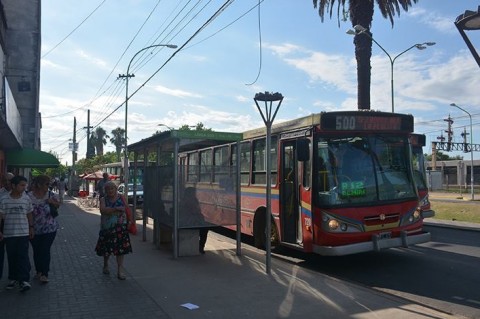 Hay arreglo y los colectivos funcionarán por la noche