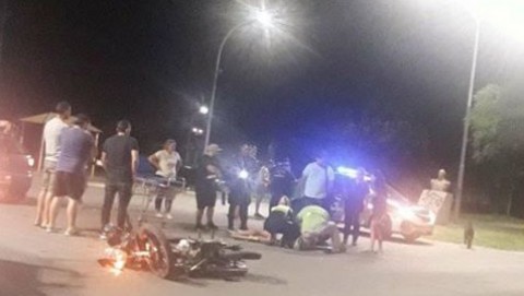 Un auto y una moto chocaron en la avenida Bernardo de Irigoyen