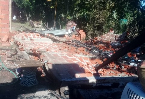 Perdió su casa a fines de febrero por un incendio y necesita ayuda de la comunidad