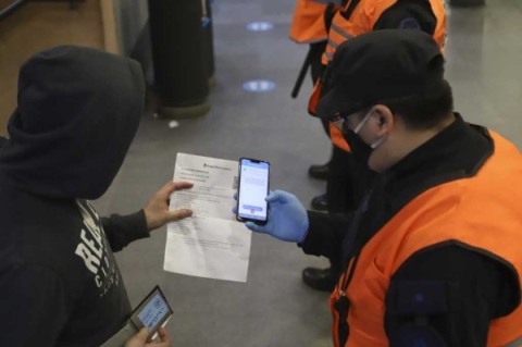 Paso a paso: cómo deberán hacer los habilitados a viajar en transporte público para tramitar el permiso de circulación