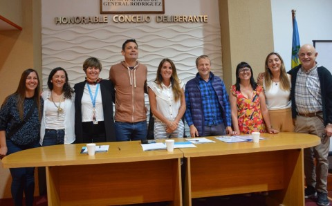 Se firmó el convenio para la realización del Programa "Municipio Unido por la Niñez y la Adolescencia": de qué se trata