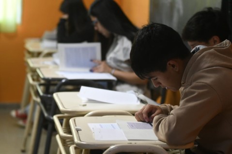 Prueba Aprender 2024: más de 500 mil estudiantes de la secundaria fueron evaluados