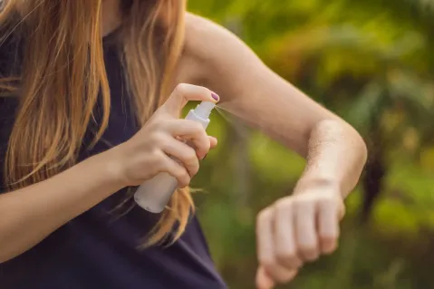 ANMAT prohibió la comercialización de un repelente de mosquitos: los motivos