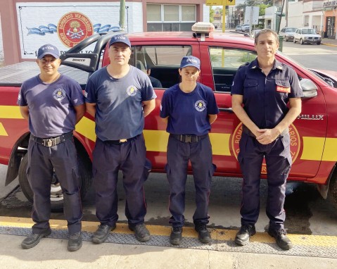 Incendios forestales en El Bolsón: bomberos rodriguenses viajaron a combatir el fuego