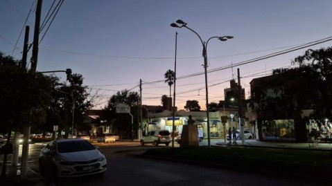 El Municipio lanzó una licitación para adquirir miles de luminarias para calles