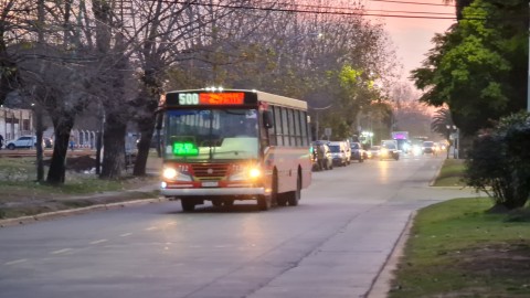 Se anunció el fin del paro de colectivos