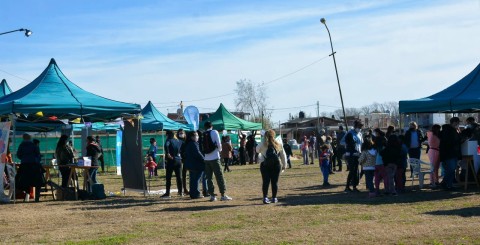 Importante operativo de trámites y servicios llega a La Fraternidad