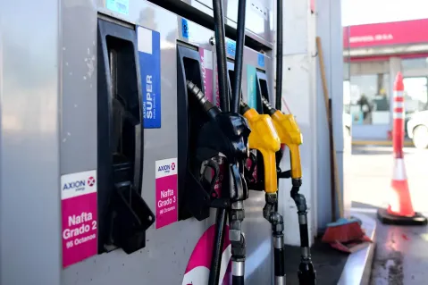 Anuncian un nuevo aumento de combustible: a partir de cuándo y de cuánto será