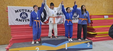 La Escuela Municipal de Judo logró obtener 11 medallas en un torneo