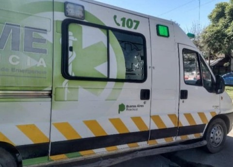 Fuerte choque en Ruta 7 dejó a un motociclista herido que tuvo que ser llevado de urgencia al hospital