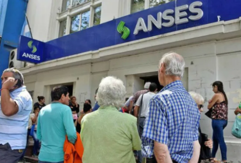 ANSES informó cuándo paga jubilaciones, pensiones y asignaciones en octubre