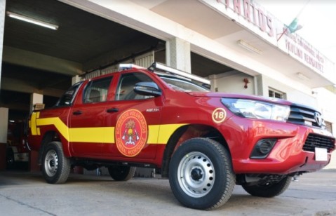 Presentaron los dos nuevos vehículos del cuartel de Bomberos