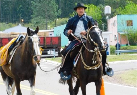 Esta tarde vuelve a Gral Rodríguez el ex combatiente de Malvinas que fue a caballo hasta Yapeyú