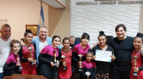 Declararon "institución destacada" a una escuela de patín de Villa Vengochea y reconocieron a deportistas