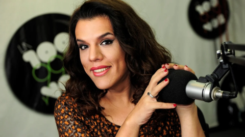 Famosa comediante trans dará una charla en General Rodríguez