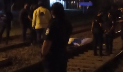 El tren arrolló un hombre en el cruce de acceso al Barrio Güemes