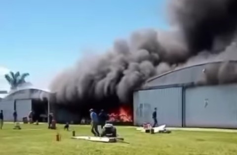 Video: impactante incendio en el Aeroclub de Gral Rodríguez
