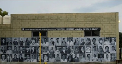 Polémica y cruces políticos en torno a un mural en homenaje a los "héroes de la lucha contra el Covid"