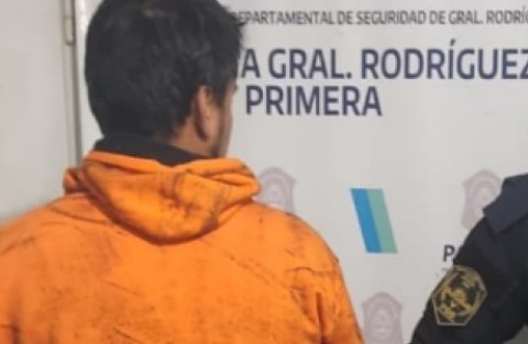La Policía salvó a una joven del ataque de su ex pareja en barrio Marabó