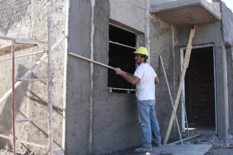 La Provincia finalizará una obra de viviendas que había quedado suspendida en Gral Rodríguez