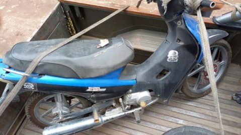 Le robaron la moto del patio de su casa en barrio La Campanilla