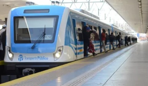 Urgente: el tren Sarmiento circula con servicio reducido por amenaza de bomba