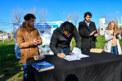 Se firmó el acta para terminar la Escuela Secundaria N°9