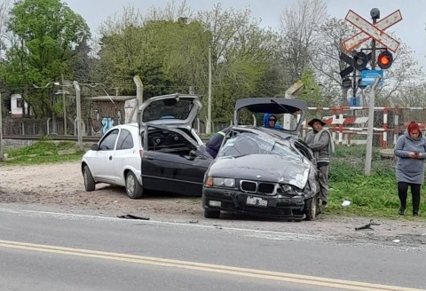 Choque en Ruta 7 dejó una persona herida y vehículos muy dañados