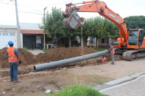 El Municipio adelantó cuándo se terminará la obra de cloacas y agua potable en Villa Vengochea